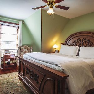 Page Bedroom
